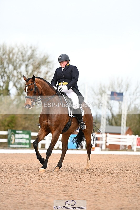 240218A-122057-07108 - 201-Emily.farleigh-Wake.up