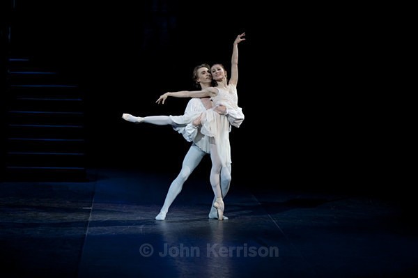 Daria Klimentova and Vadim Muntagirov (Romeo and Juliet) - Daria Klimentova and Vadim Muntagirov - Romeo and Juliet