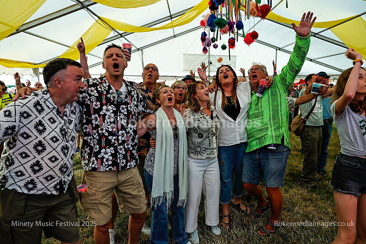 _MGL7574 - MINETY 2025