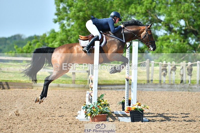 230609A-102517-00098 - Cls 1 Snr 1.05m & 1.10m Open