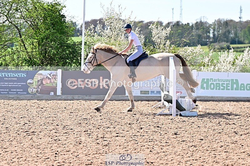 260407-144557-00121 - Cls 3+4 Club and Schools 60cm