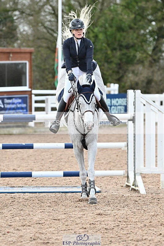 231208A-134440-00984 - Cls 6 Foxhunter & 1.20m Open