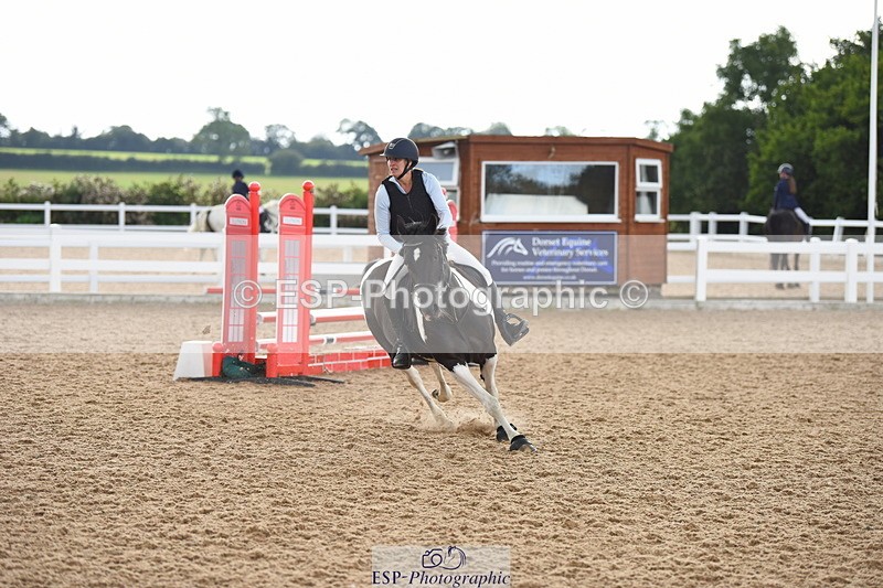 230815A-163018-00164 - 70cm