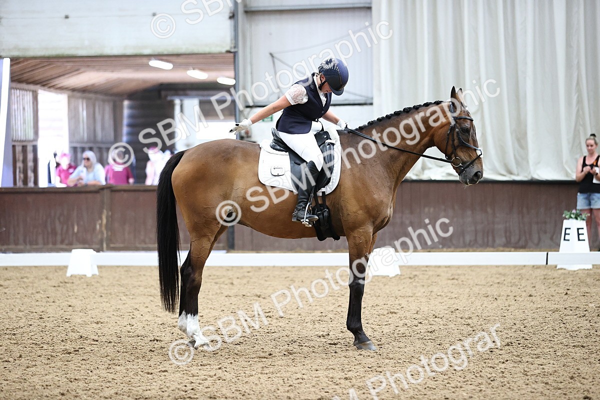 SBM_002026 - Novice 4 - 11.15-13.22