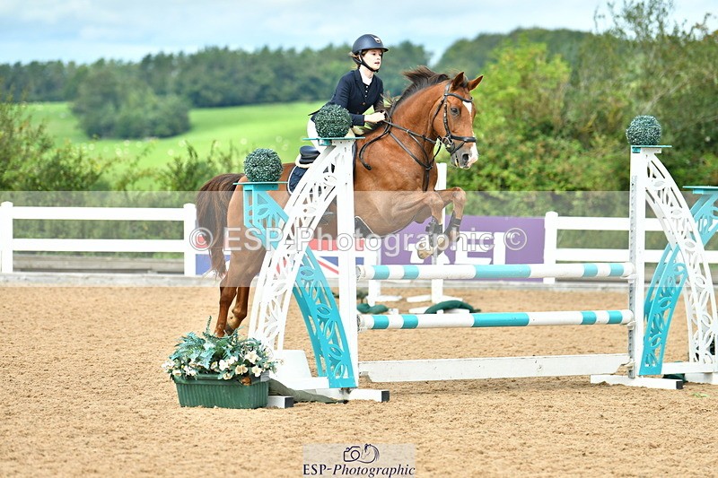 230813A-110822-11648 - Cls 40 A&B Senior Discovery & 1m Open