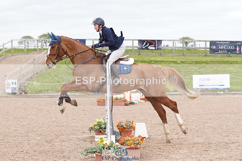 250419-145852-12792 - 616-Julie.Milkins-R-GIUPETTE.DI.NALA