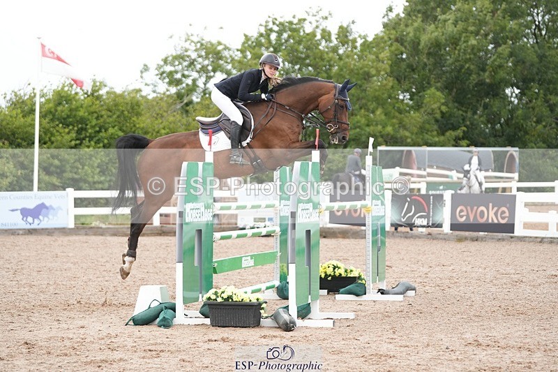 250720-092830-18156 - Cls16, 1 Star Silver Tour Accumulator