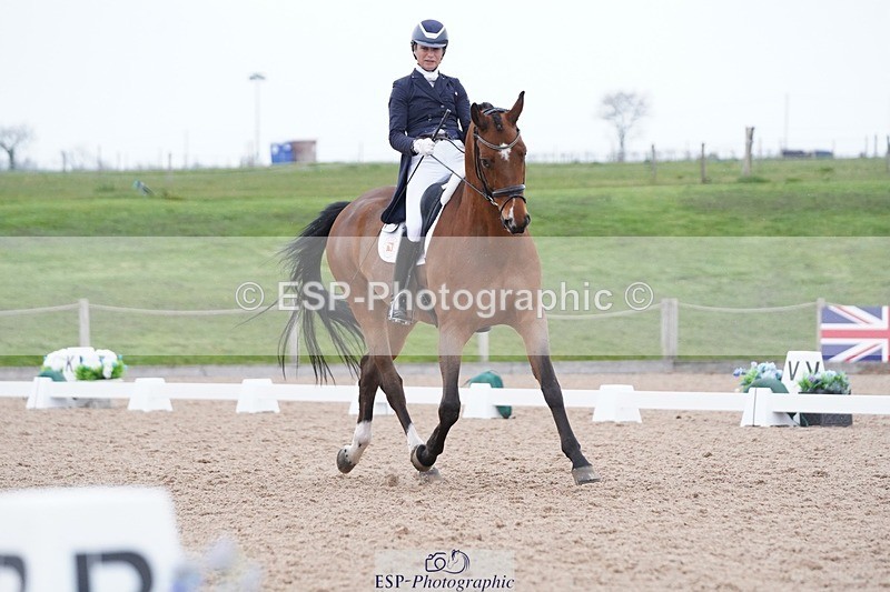 250403-164024-03392 - 005-Sara-Jane.Lanning-Choice