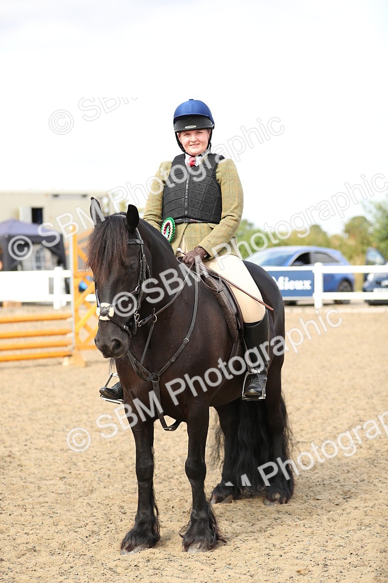 SBM_05684 - Class 48a Style & Performance 70cm (15-19)