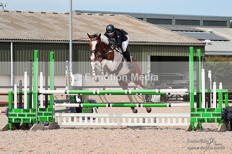 BESJ 020826 1761a - Equestrian