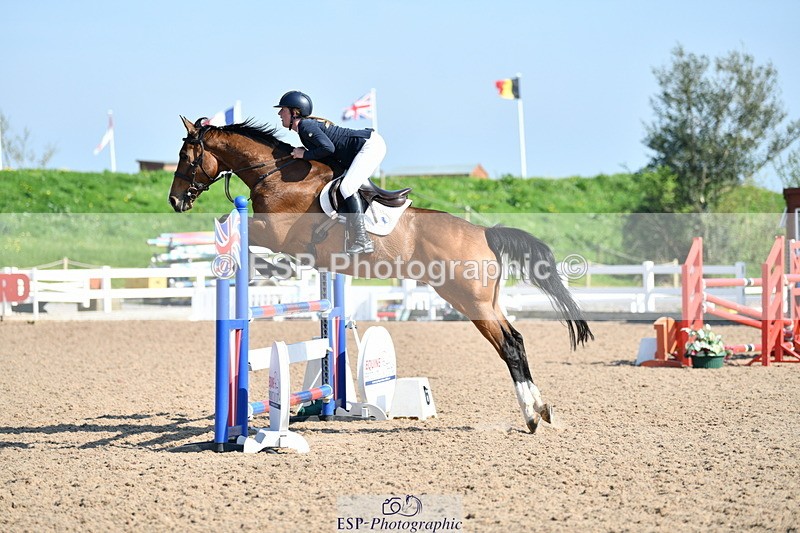 240512A-164401-19860 - Cls 44 1.05m National Am Quali