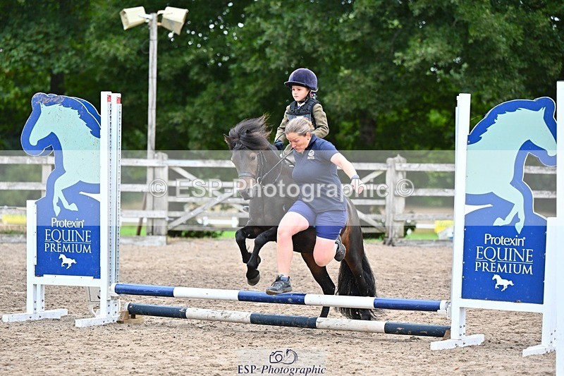 250820A-081820-00077 - Round 1, Start to 9am Break