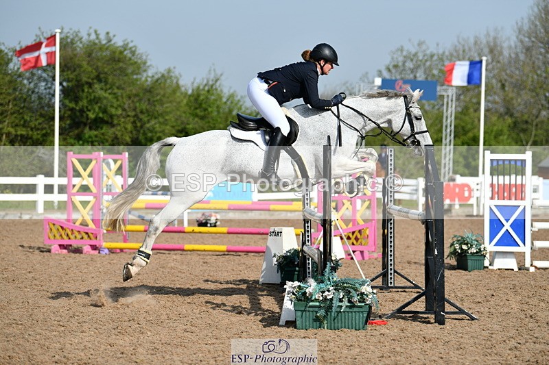 240511A-093140-11289 - Cls 28 95cm National Am Quali