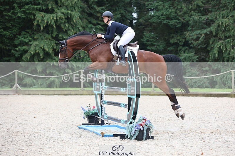 230908-172120-03263 - Cls 9 Snr Newcomers & 1.10m Open