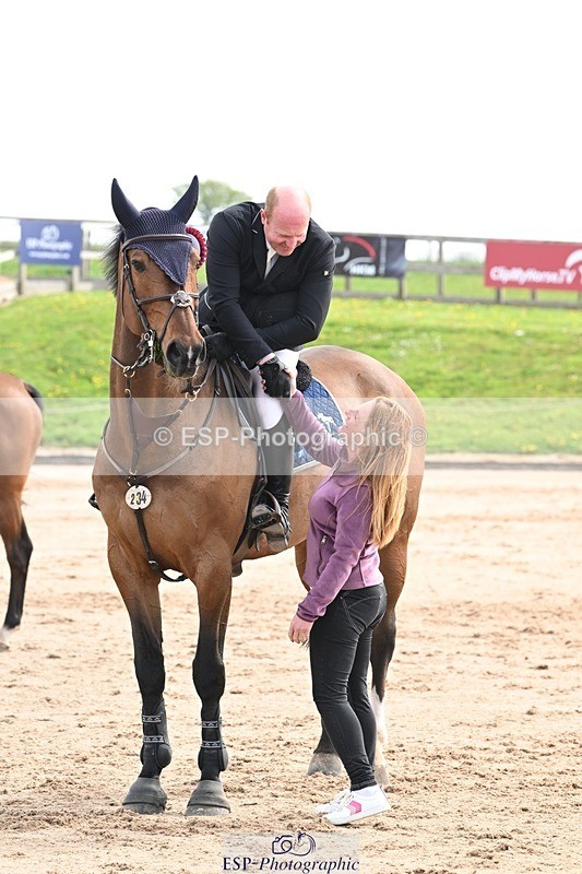 250425-103507-08227 - Cls 2 - 2 Star Small Tour