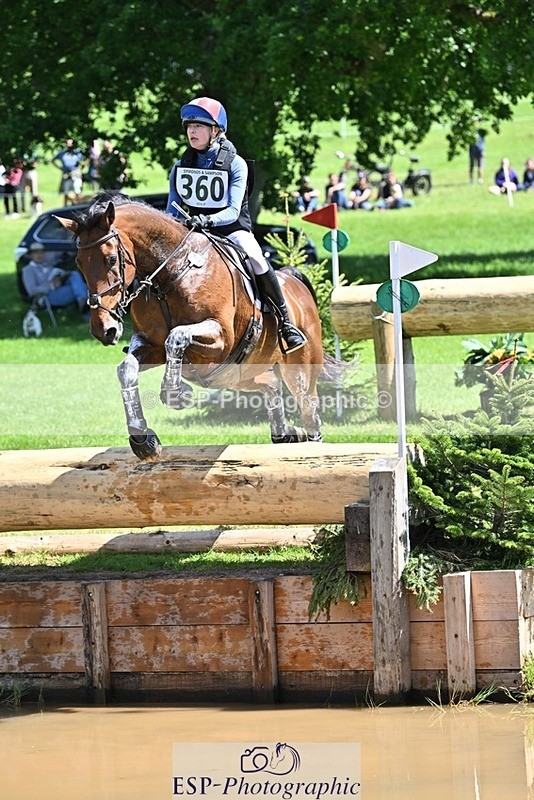 240525-114117-12806 - 360-JELSON-Lucy_Collecott