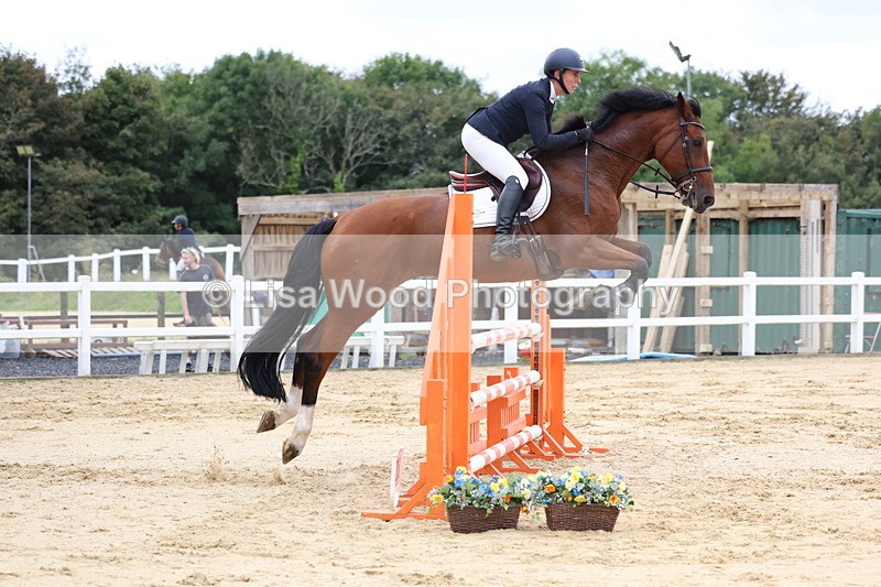 3E7A2941 - Class 7: Senior 1.05m