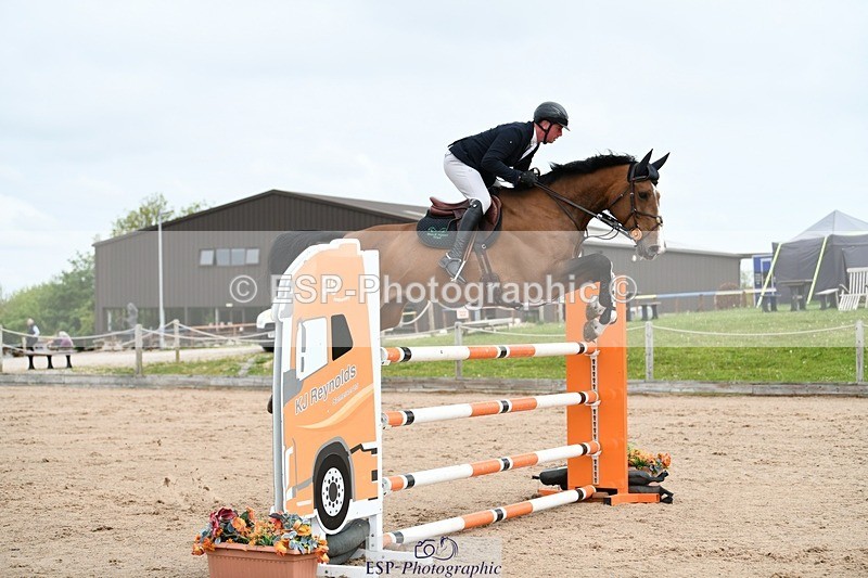 250508-092004-00660 - Cls 1 Snr Foxhunter