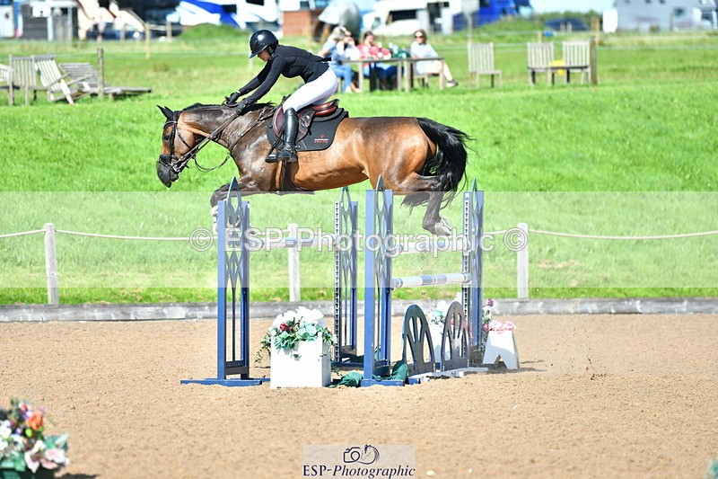 230811A-160450-06074 - Cls 24 Nat 1.30m Open