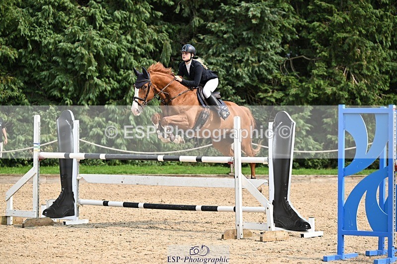 240818-151301-05120 - Cls 12A Snr Foxhunter & 1.20m Open