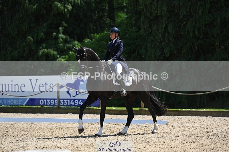 230526-135643-06854 - 480-FLOW_7-Mollie_Summerland-DR