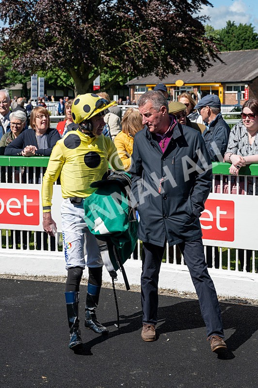 160624-Race 1-Alice Fairfax-5342 - Race 1