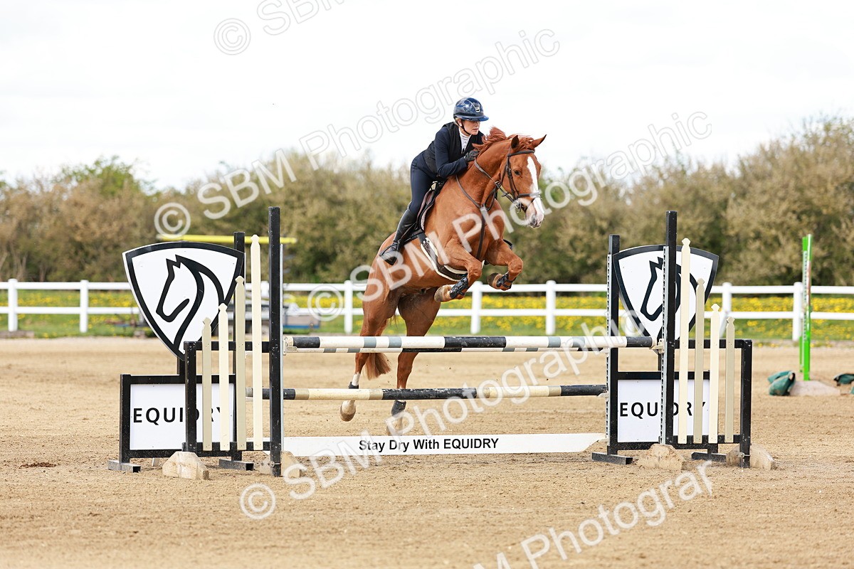 SBM_001863 - Class 4 - Senior Newcomers - 1.10m