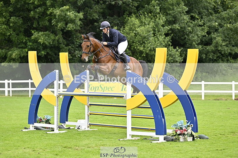 250613A-123535-01832 - Cls 3 Snr Foxhunter