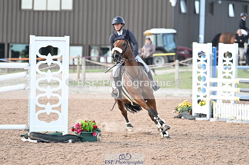 240913A-171301-05311 - Cls 19 Snr 1m Open Speed Derby