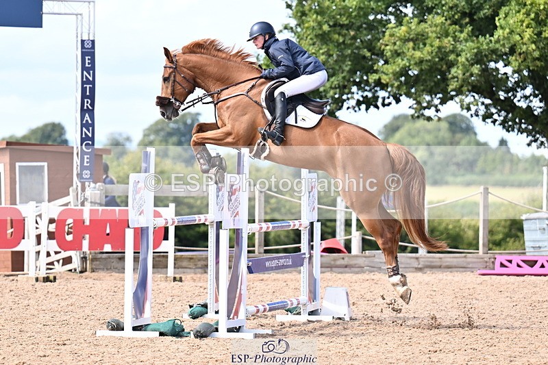 250827B-133039-00579 - Cls 4 Snr Newcomers 1.10m