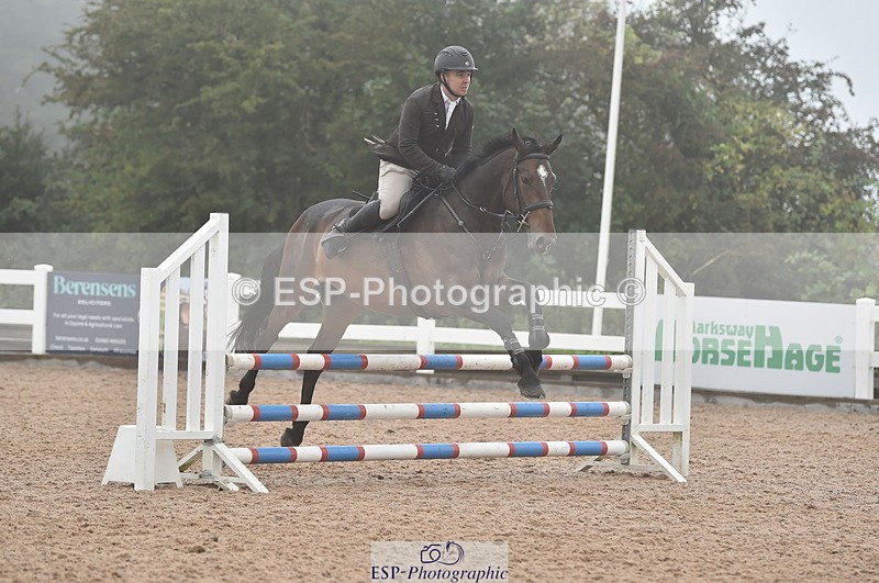 220829A-170926-00371 - 80cm Classes 5a 5b & 6