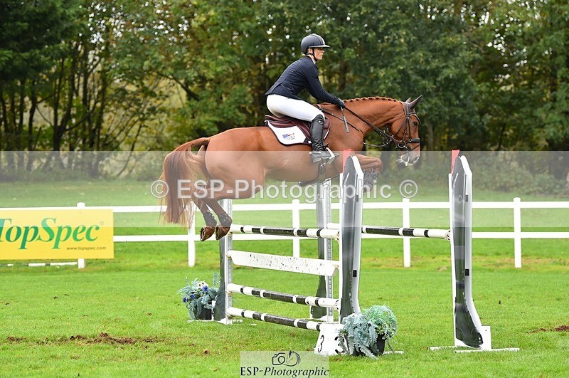 231021-122724-16553 - 043-OTTENTIK.NOBILITY-Dani.Evans-SJ