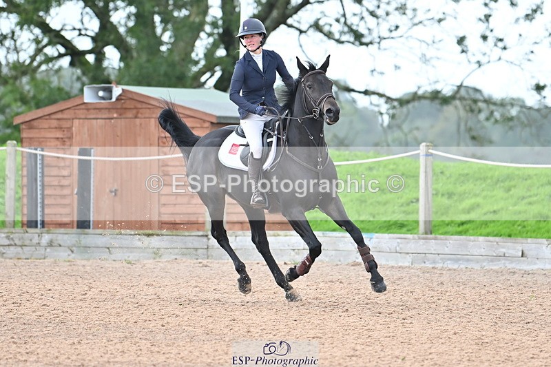 231013A-125735-02261 - Cls 8 Blue Chip Power Jump Off and Presentations