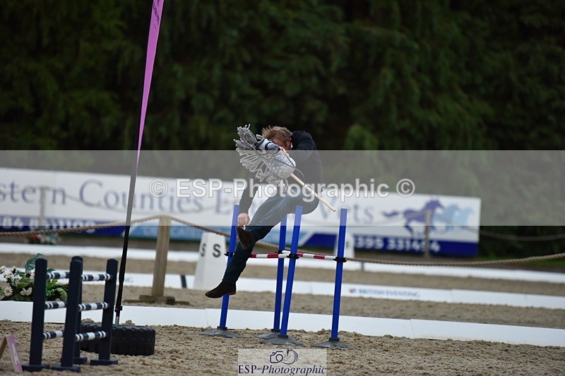 240523-203048-06924 - Hobby Horse Comp