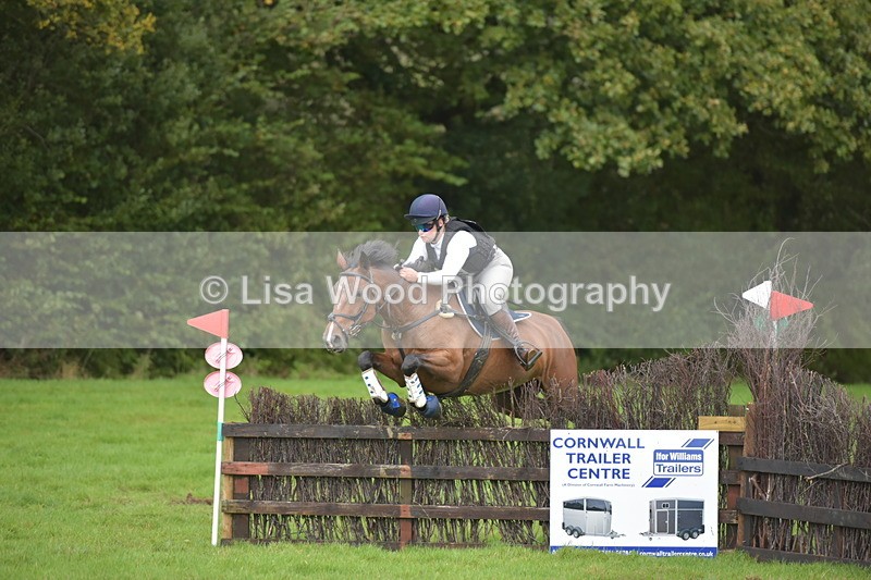 RAY_0658 - Class 6: 90cm +: Double of Brushes