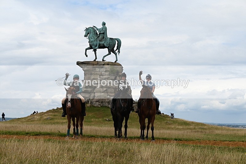 DSC_7578 - Time at Statue 13:16 to 13:52