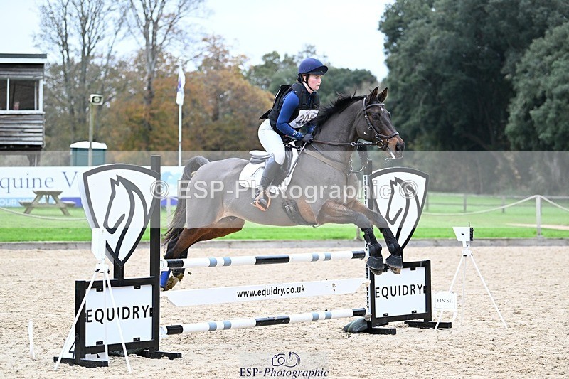 241116-132549-01567 - Cls 3 90-95cm