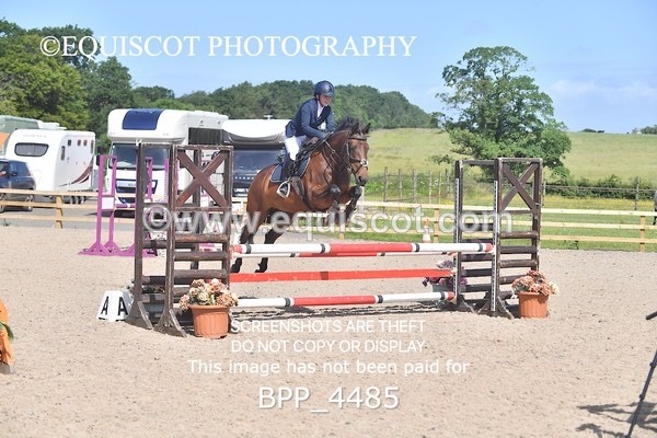 BPP_4485 - CLASS 3 Senior British Novice/ 90cm Open