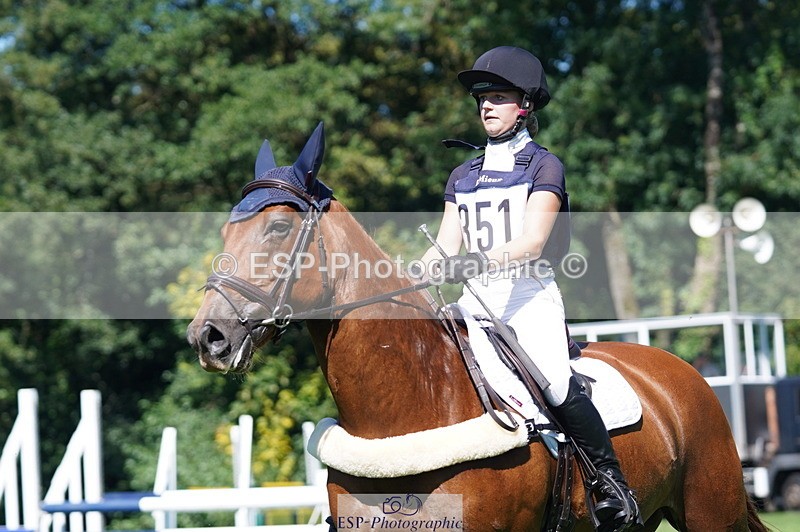 240811A-151412-05022 - 351-