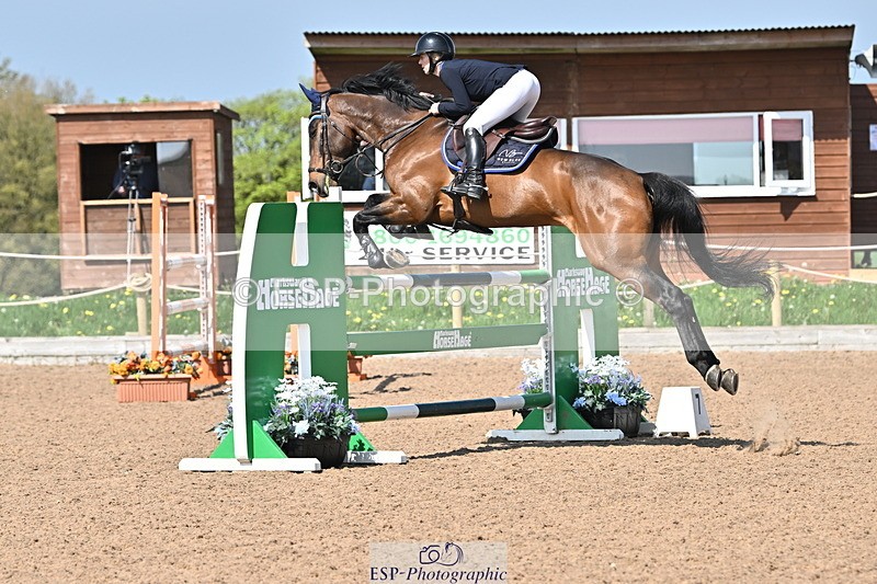 240509A-104555-00981 - Cls 8 Foxhunter