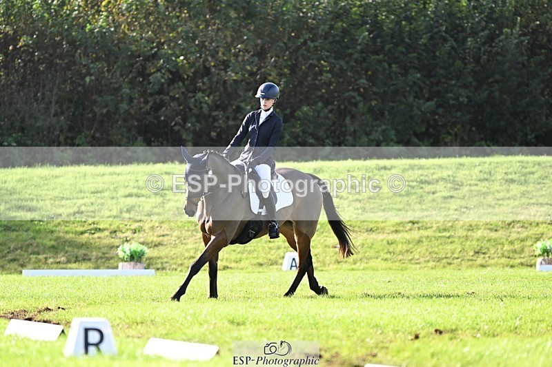 241025-113515-07169 - 548-Fenella.Redvers-DANCING.PADDE