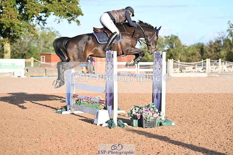 231015A-090106-06821 - Cls 28 Newcomers & 1.10m Open