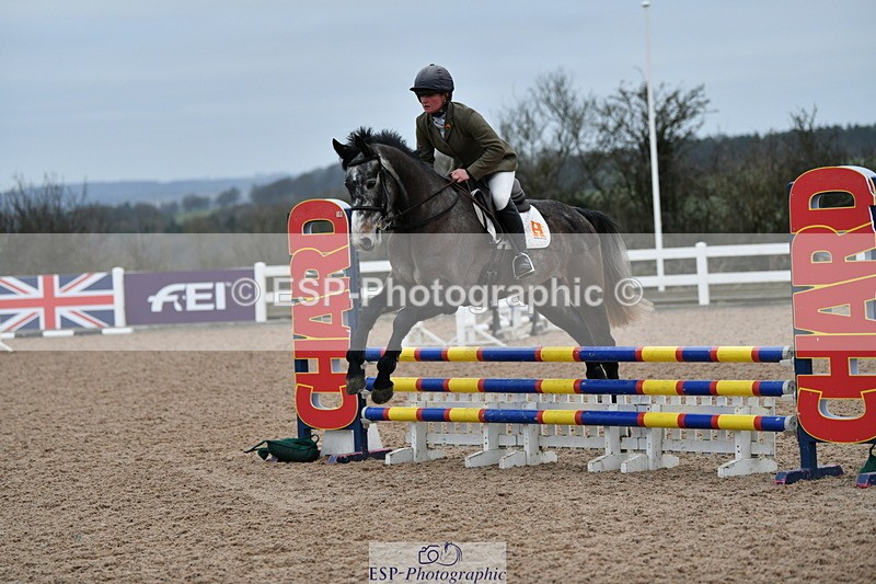 240112A-090700-00019 - Cls 1 Clear Round