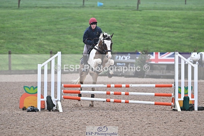 251122-100507-00052 - 70cm