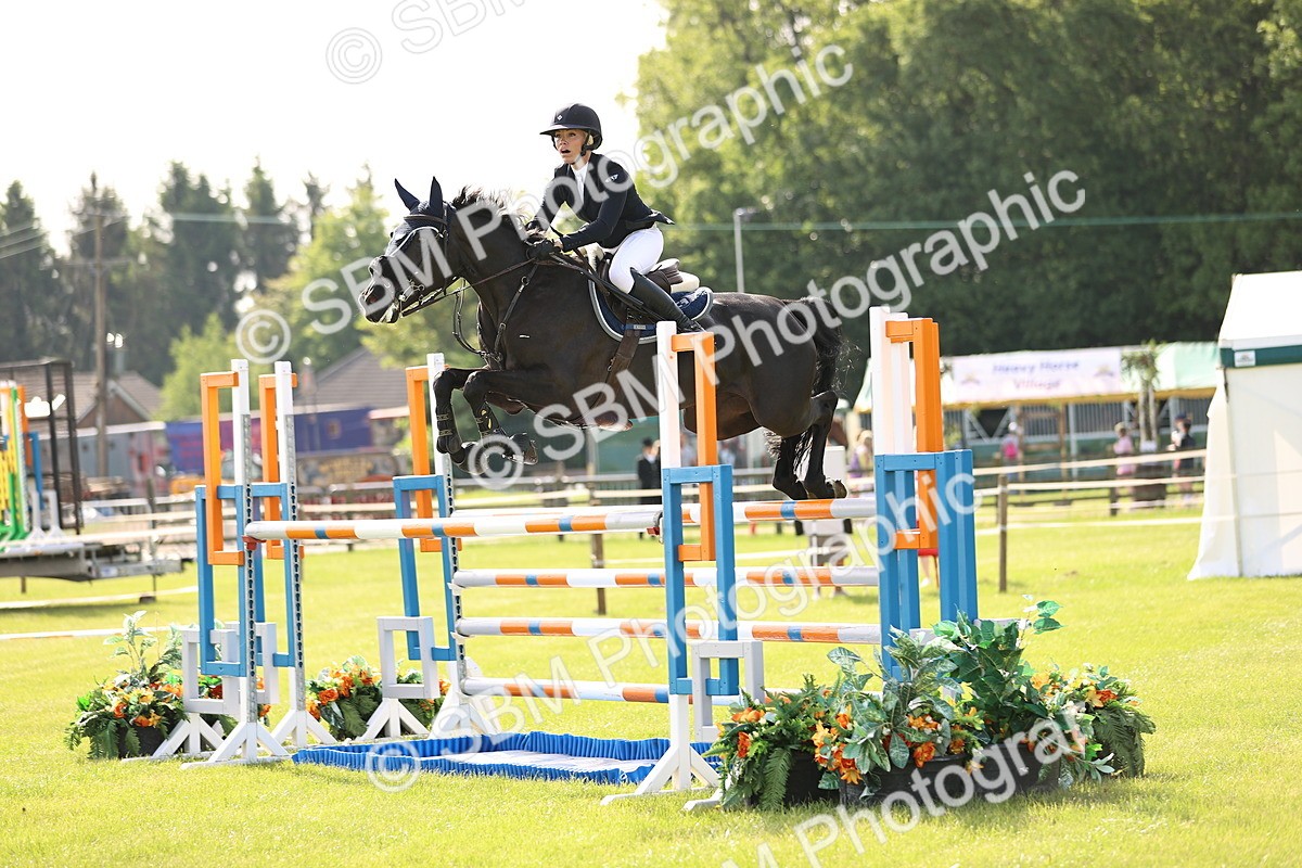 SBM_01317 - Class 200 - Martin Grant Homes Welcome Stakes 1.25m Open