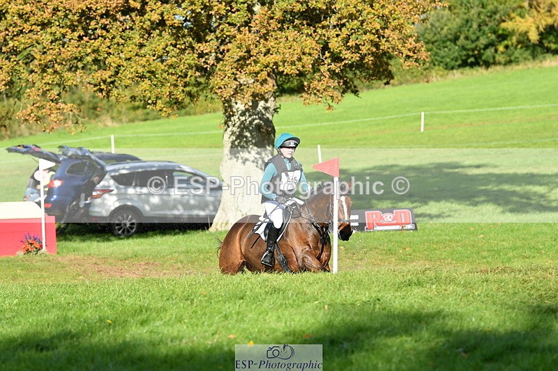 251025A-145126-21322 - G-525-Henrietta.Hack