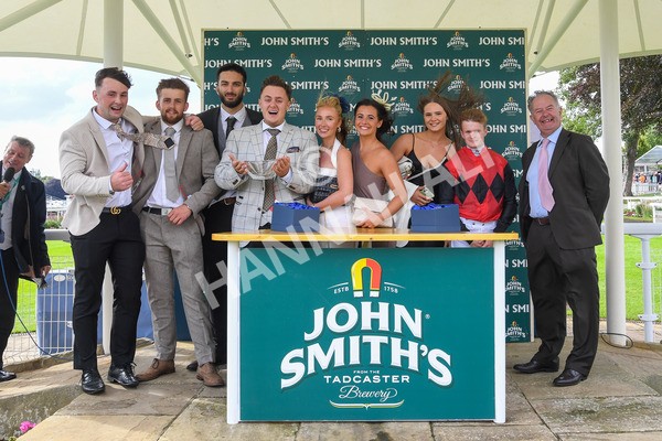 150723-Race 7-Roundhay Park-0595 - Race 7 5.30 pm John Smith's Sprint Handicap