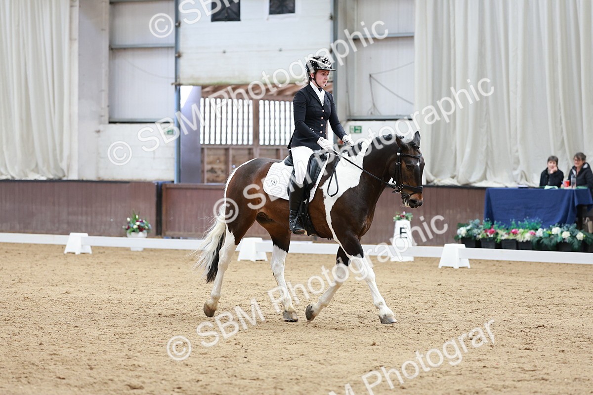 SBM_008831 - Class 6b - Novice 6 - 11.02-12.19