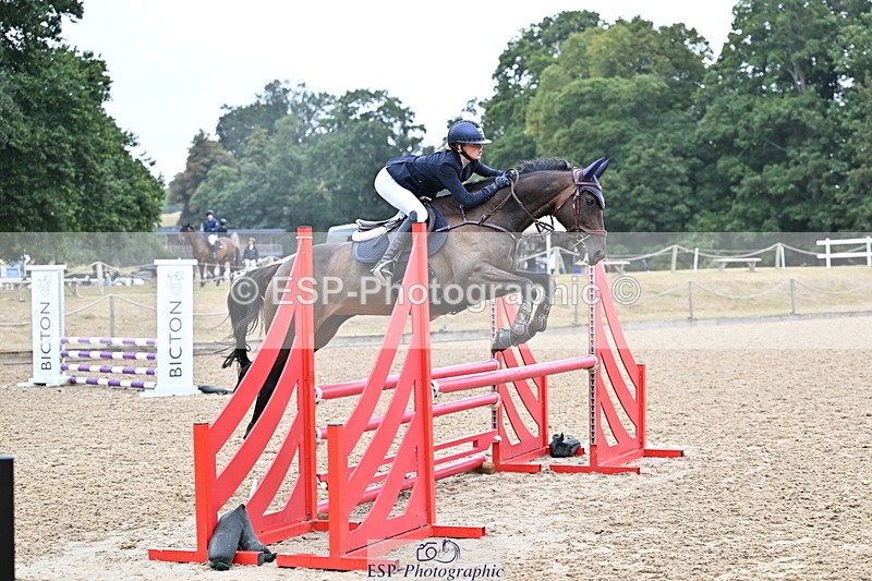 250830A-125710-06120 - Cls 22 95cm Amateur Quali