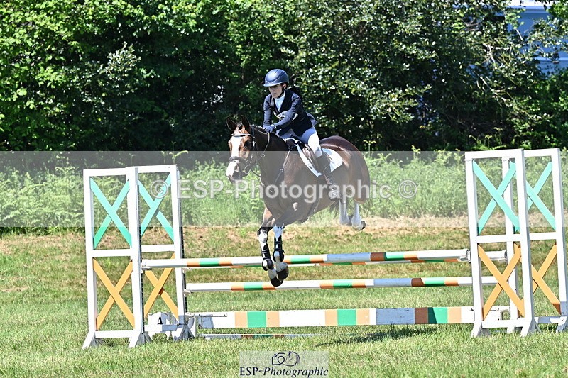 250522B-124958-02199 - 162-PRICELESS-Helen.du.Heaume